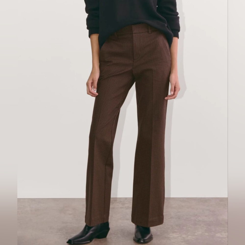 Everlane | Bi-Stretch Flare Pant